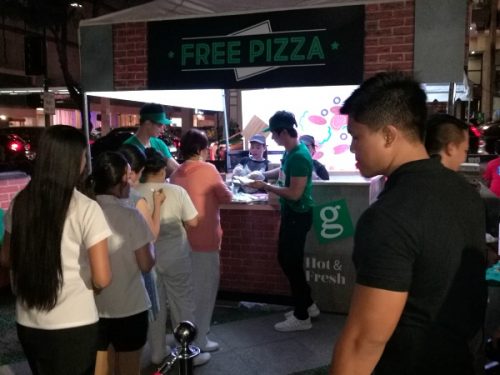 Greenwich Celebrates #GWorldPizzaDay with Free Pizza