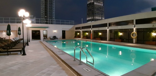 Holiday Inn Golden Mile Pool - Karen MNL